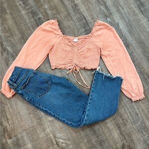 Cinch Tie Cropped Tee Size Small